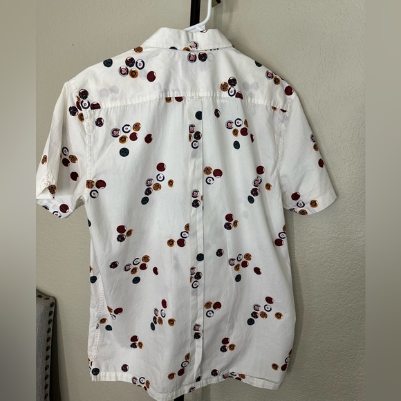 Menās Short Sleeve Button Up Shirt Bundle - Picture 3 of 10
